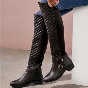 JustFab Rida Flat Boots in Black Size 8